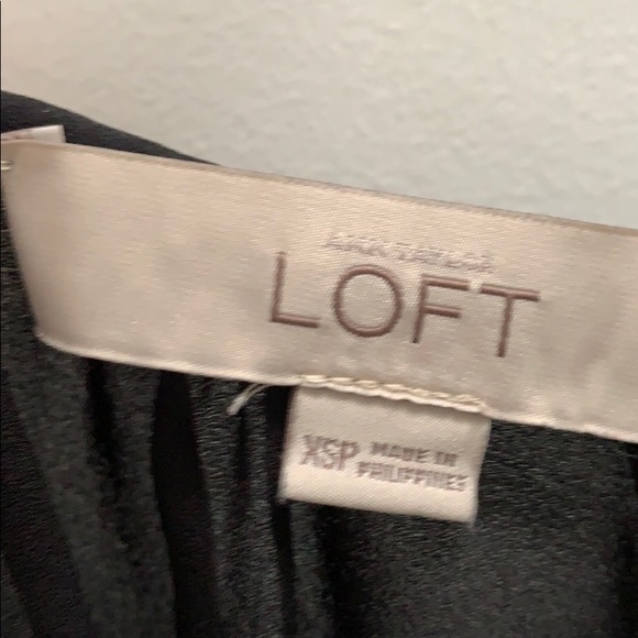 Loft XSP Blouse - Picture 2 of 4